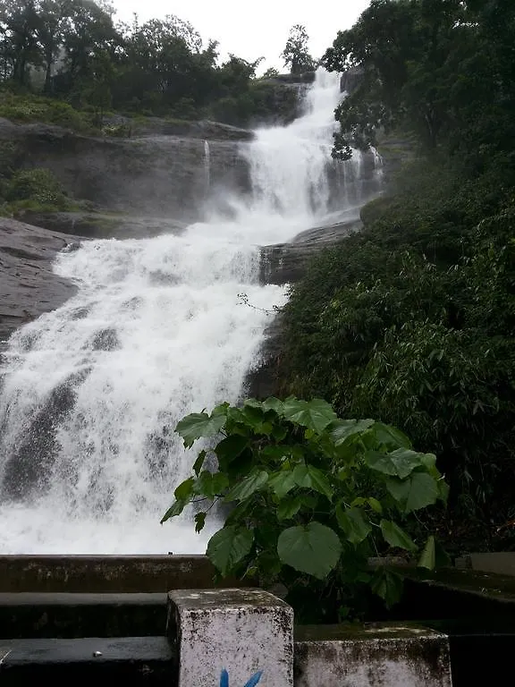 Abad Copper Castle Resort Munnar