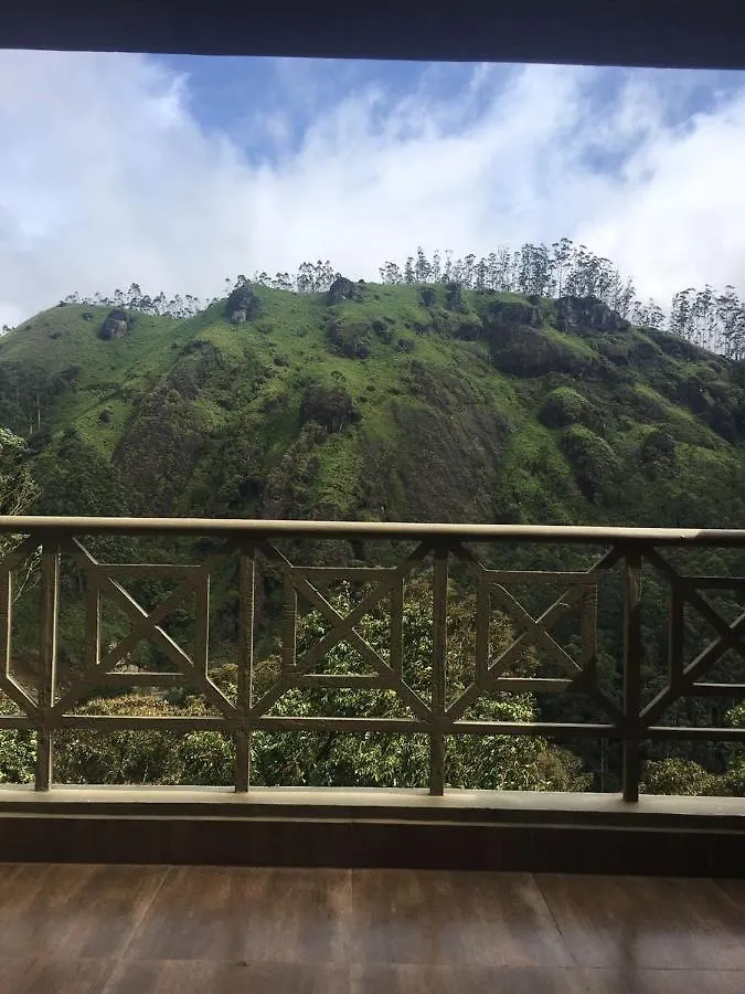Abad Copper Castle Resort Munnar
