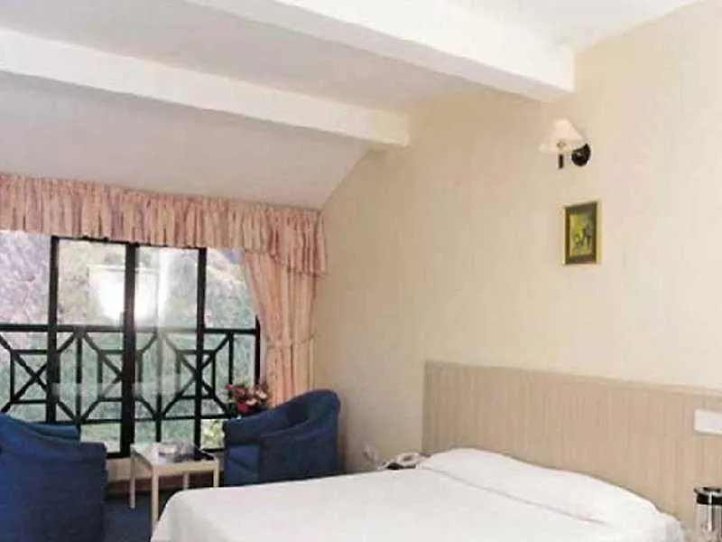 Abad Copper Castle Resort Munnar