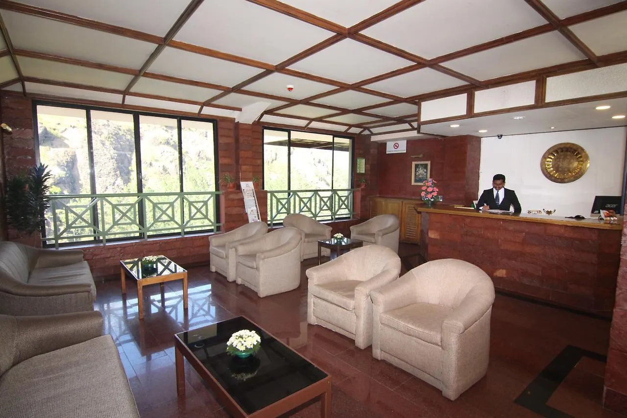 Abad Copper Castle Resort Munnar Ινδία